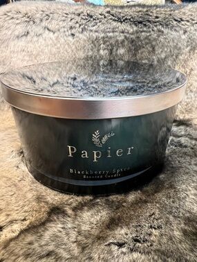 Blackberry Spice Scented Candle - Dark Green